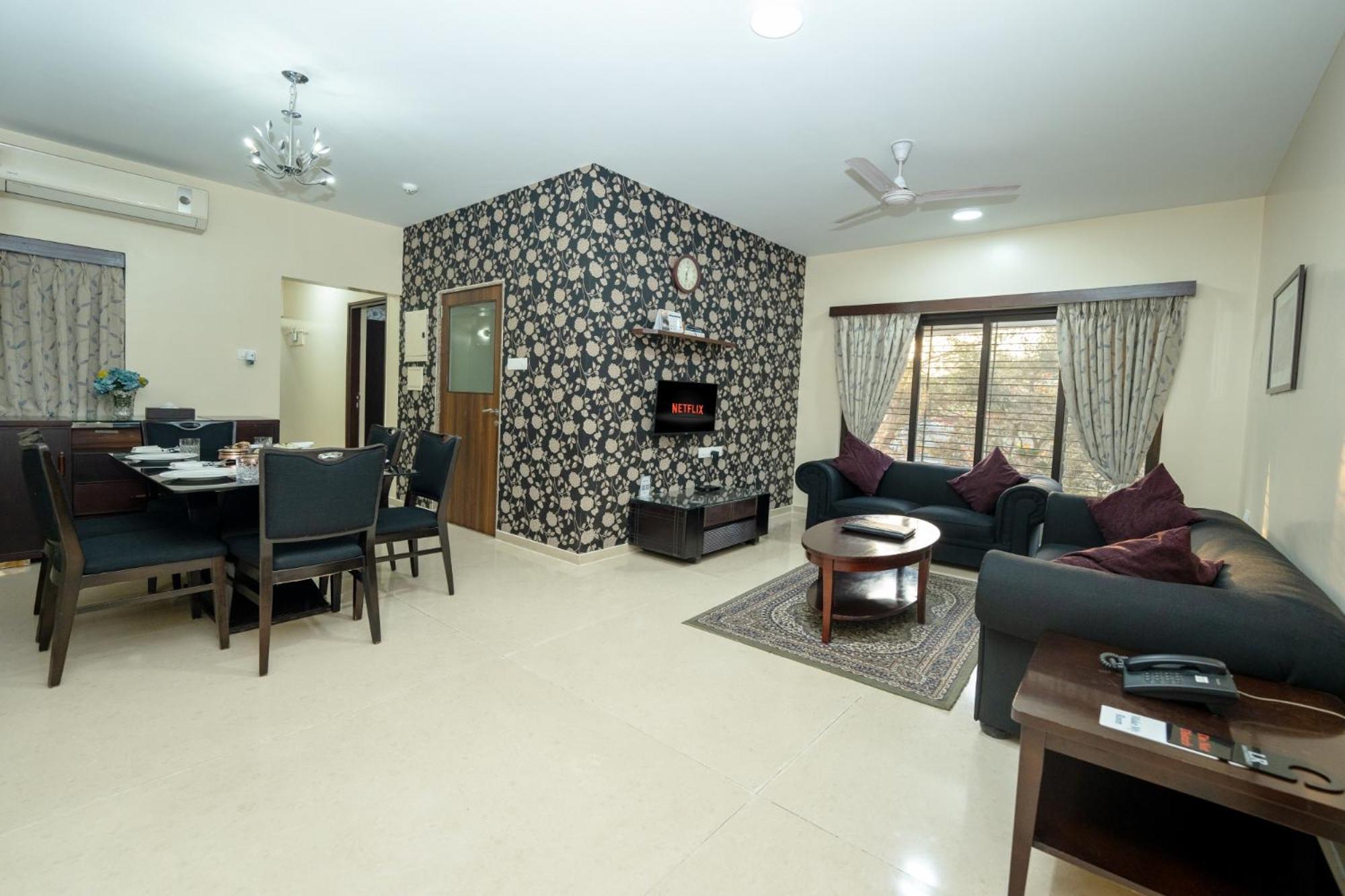Lalco Residency Hotel Mumbai Exterior photo