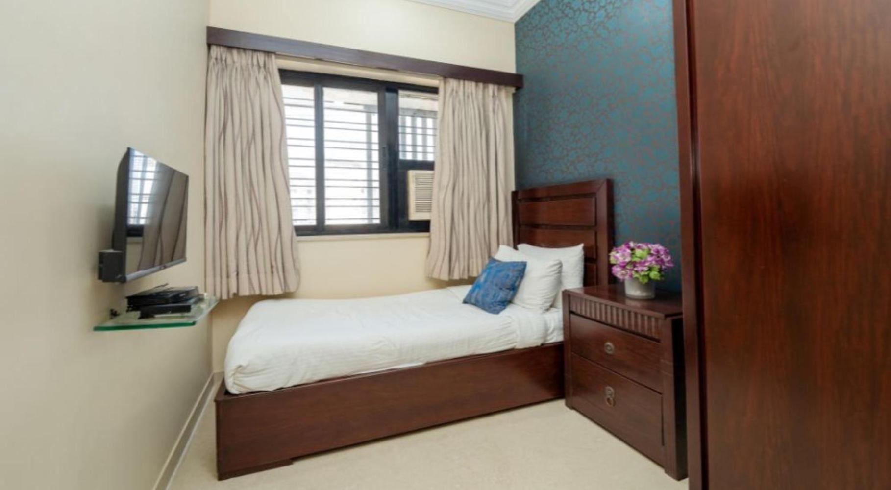 Lalco Residency Hotel Mumbai Exterior photo